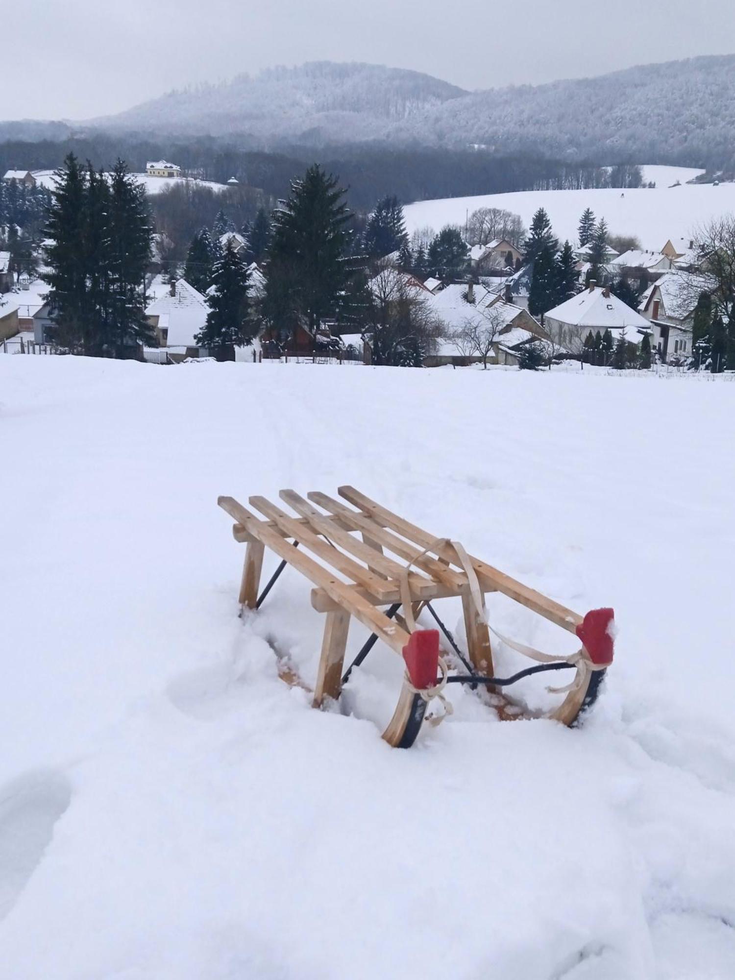 Borostyankut Wellness Home Bakonybél Exteriör bild