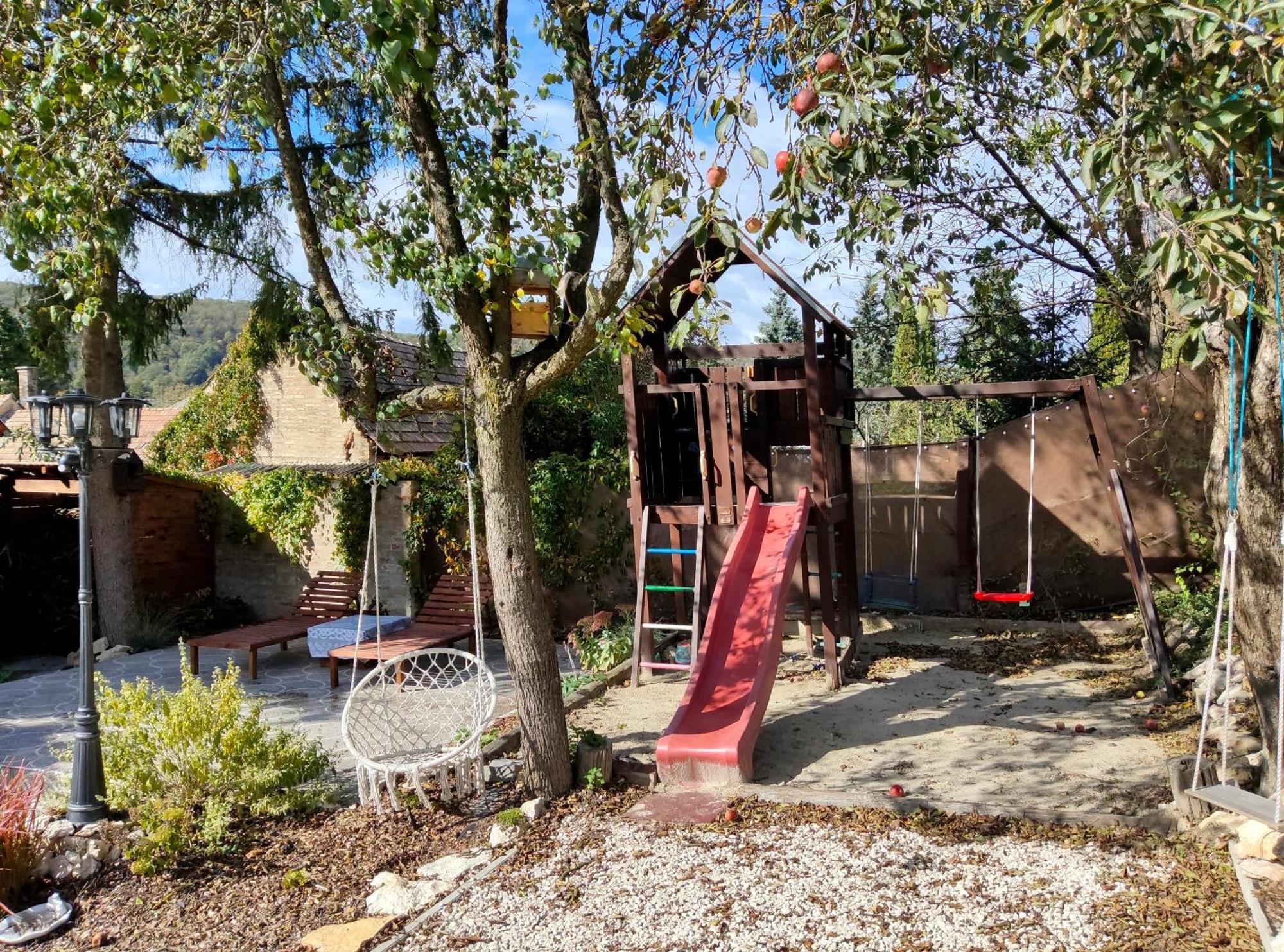 Borostyankut Wellness Home Bakonybél Exteriör bild